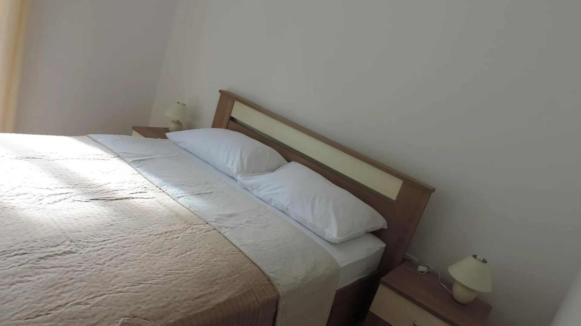 Apartments Lori Biograd Na Moru Croatia
