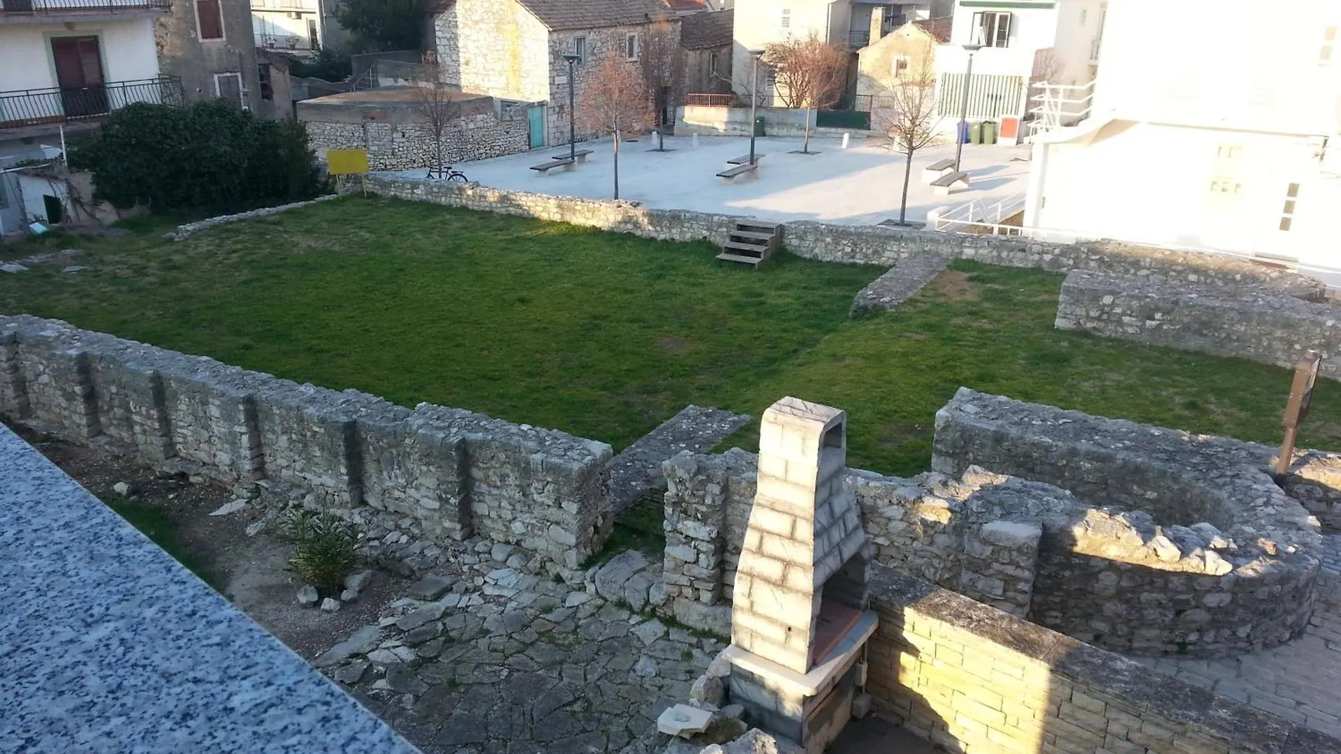 Apartments Lori Biograd Na Moru 0*,