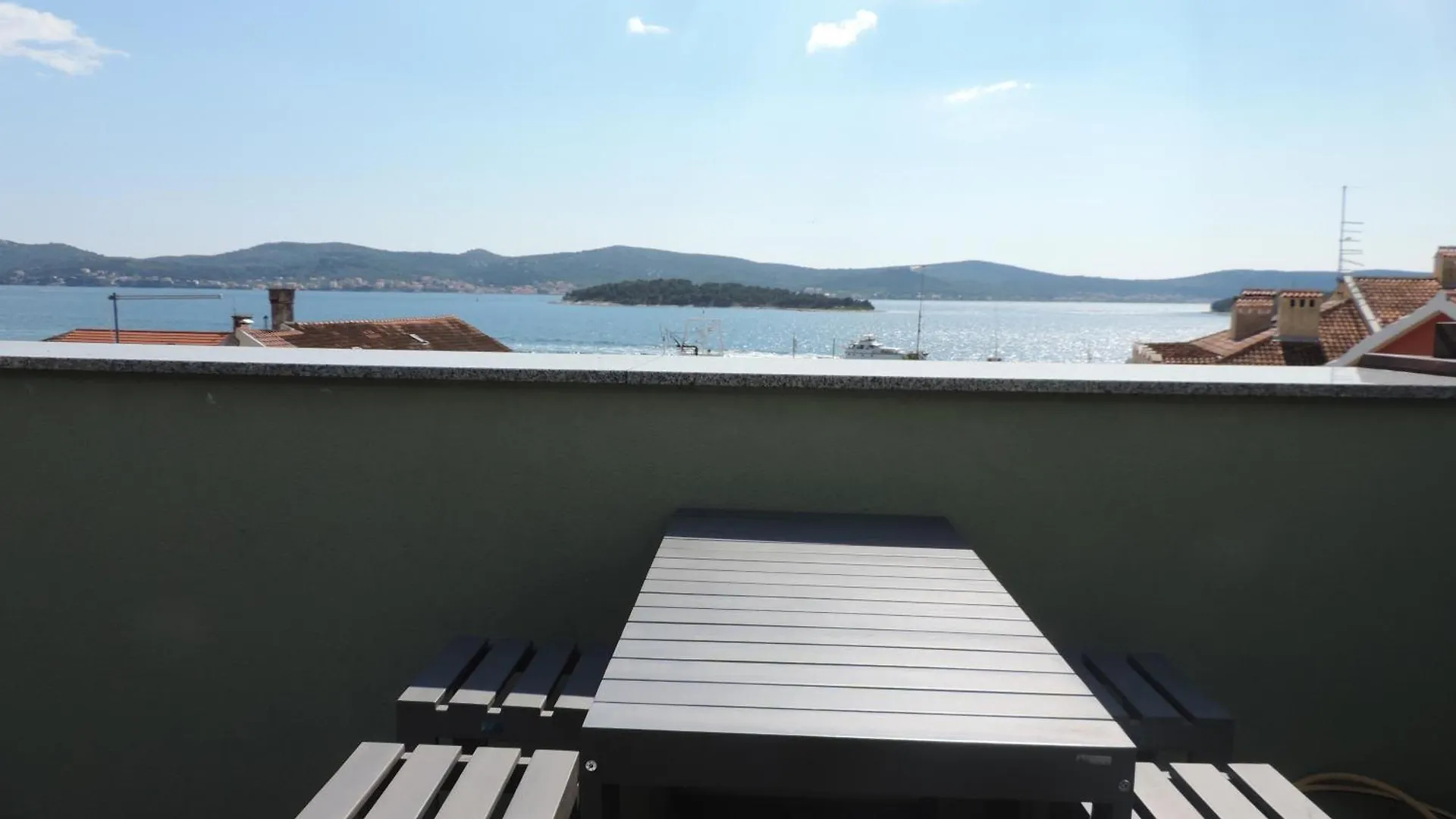Apartments Lori Biograd Na Moru